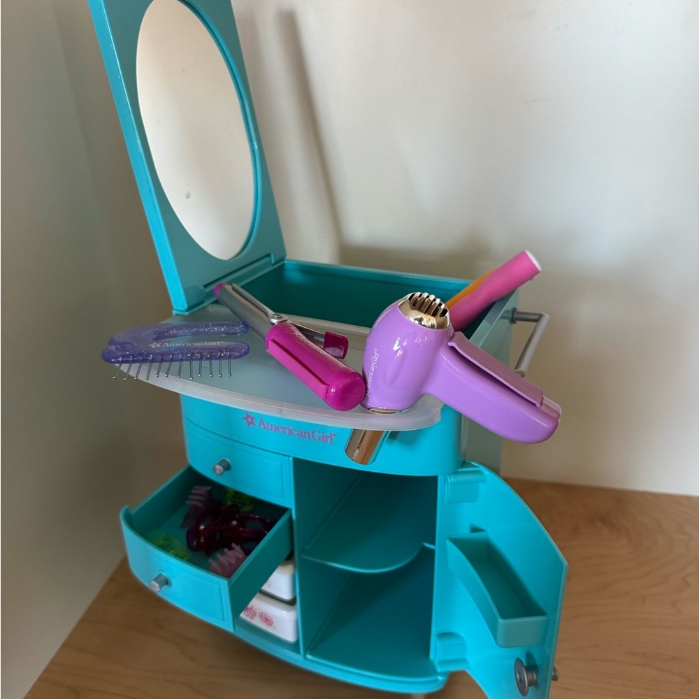 American Girl Doll Truly Me Hair Styling Caddy